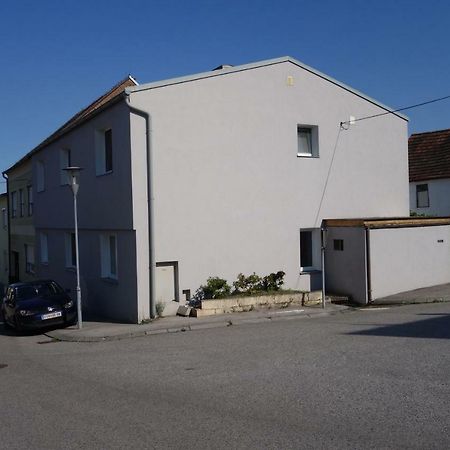 Gasthaus Helena Mörbisch am See Εξωτερικό φωτογραφία